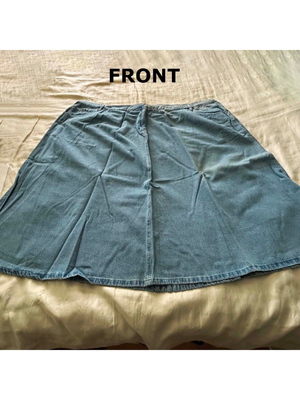 SKIRT, DENIM, BLEACHED BLUE, SIZE 36W, 100% COTTON, FRONT & BACK POCKETS, YKK